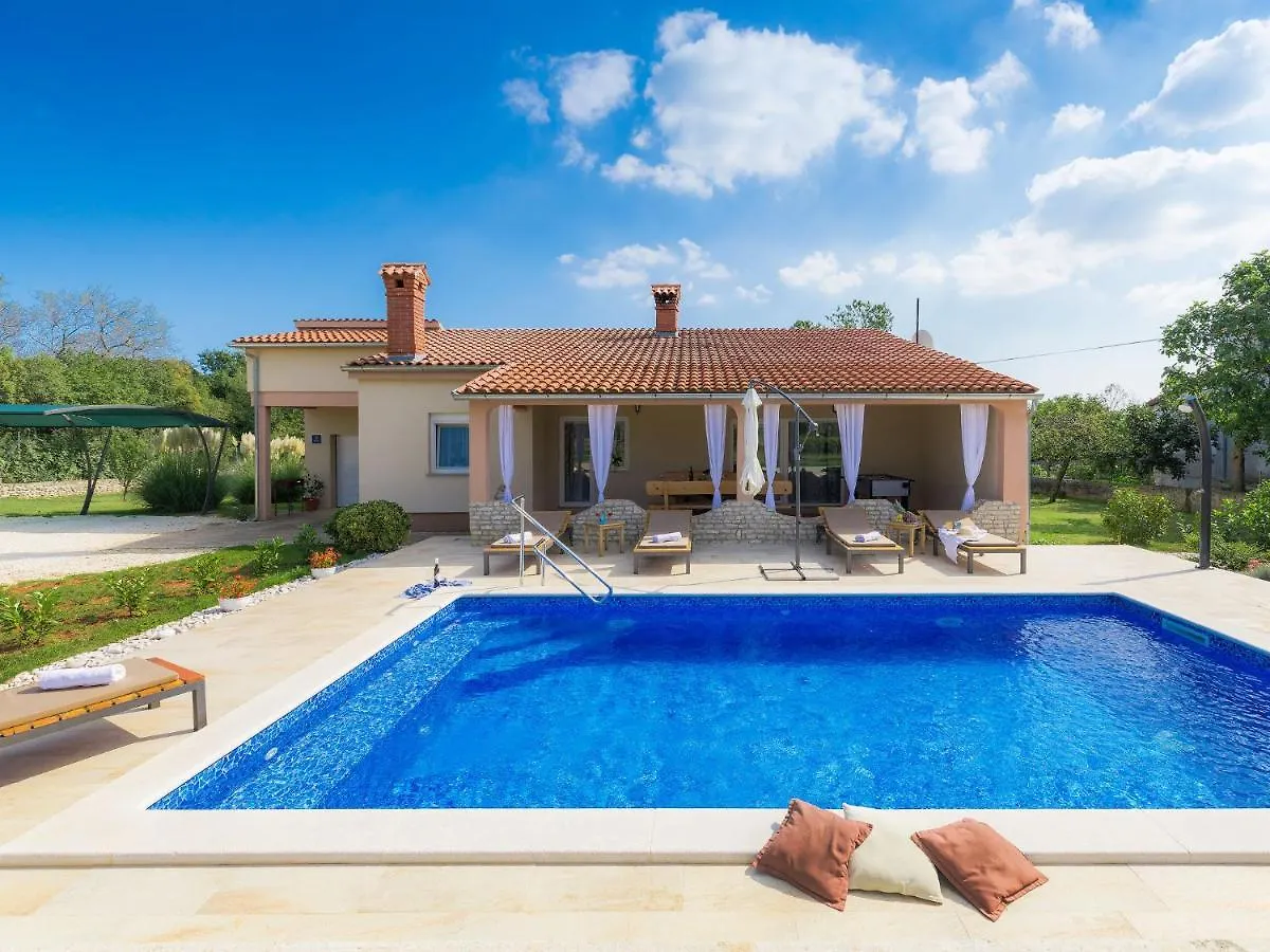Holiday Home Filipana - Rca405 By Interhome Marcana
